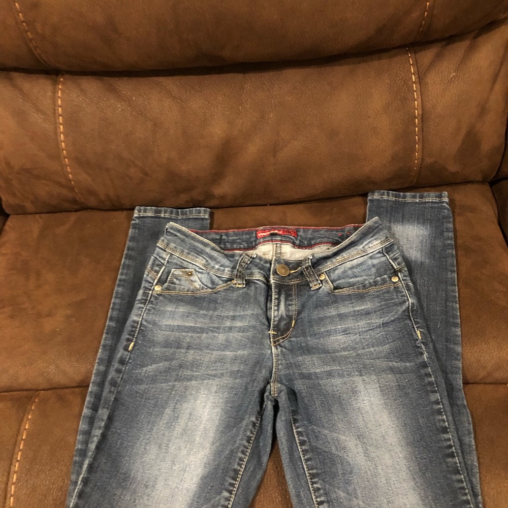 YMI WannaBettaButt jeans & New York & Co shirt